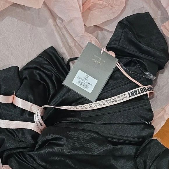 House of CB Elegant Black Dress - Picture 7 of 7